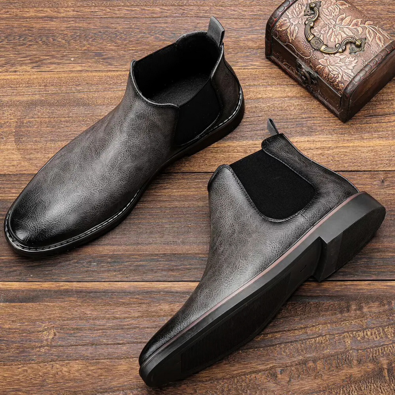 Noble Chelsea Boots